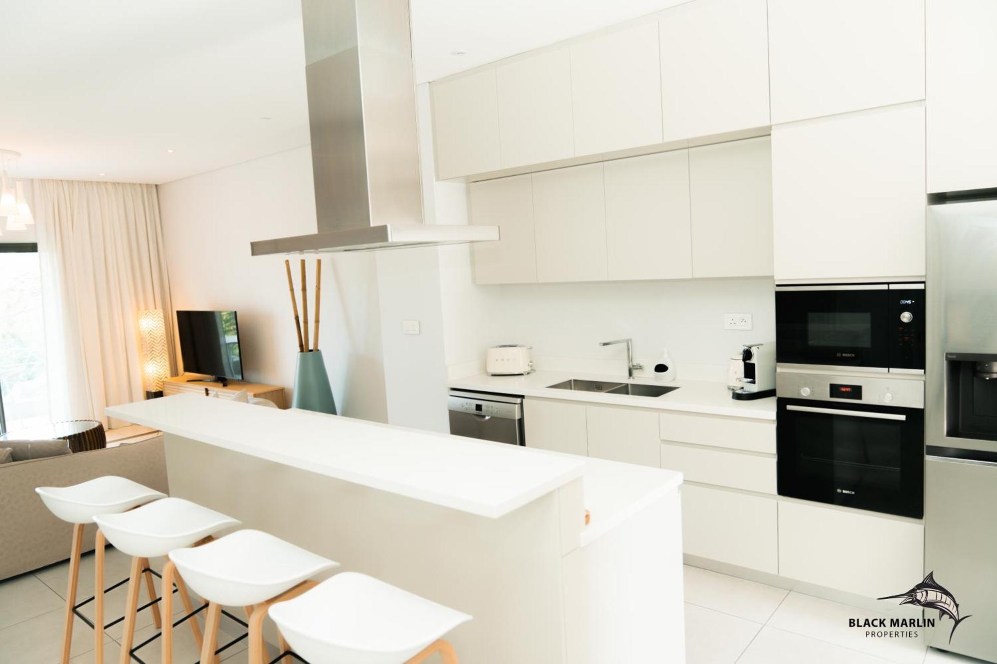 Black Marlin Apartments Перейбер Экстерьер фото